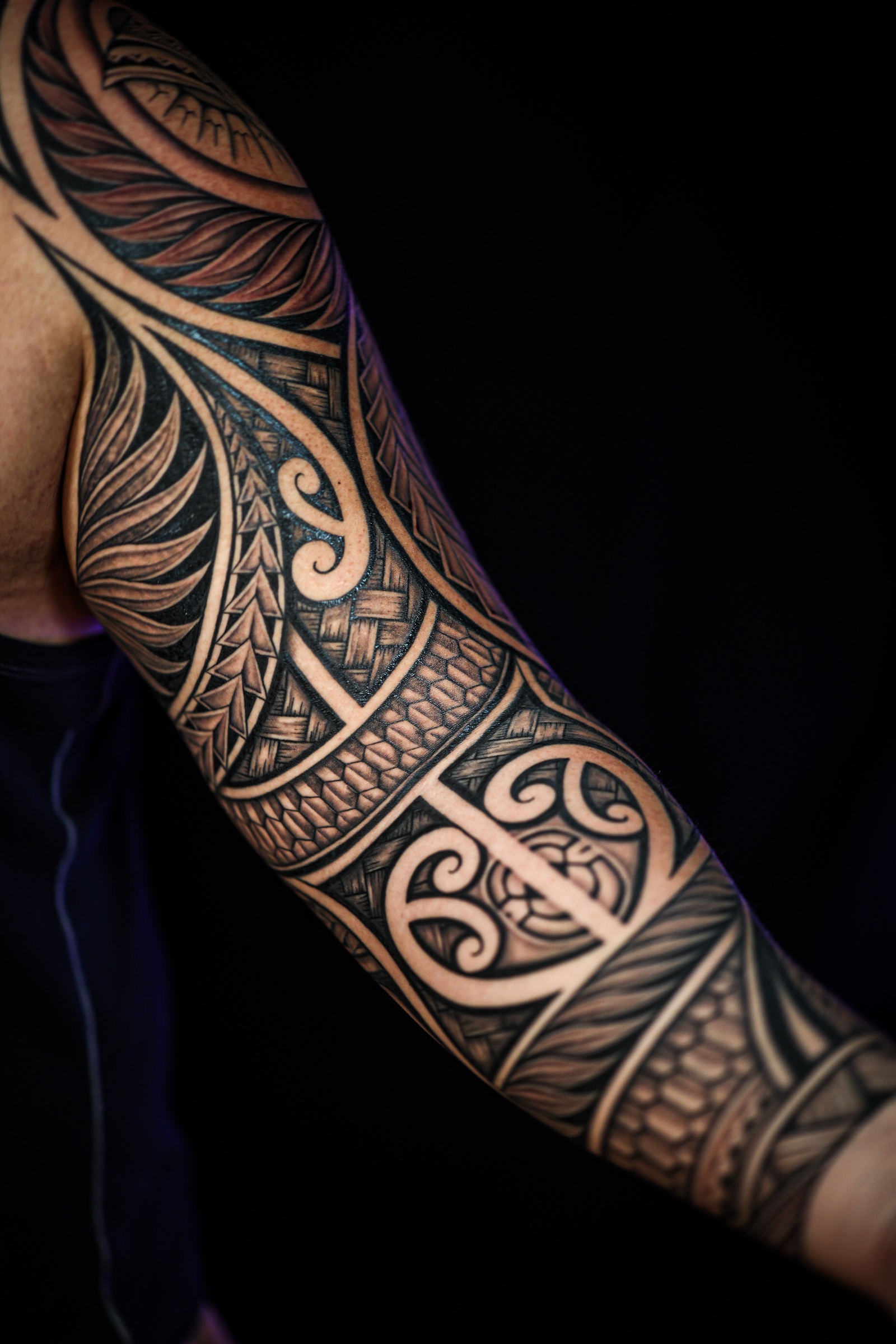 Polynesian arm sleeve tattoo by Joshawa Elsas – IslandTAT San Diego