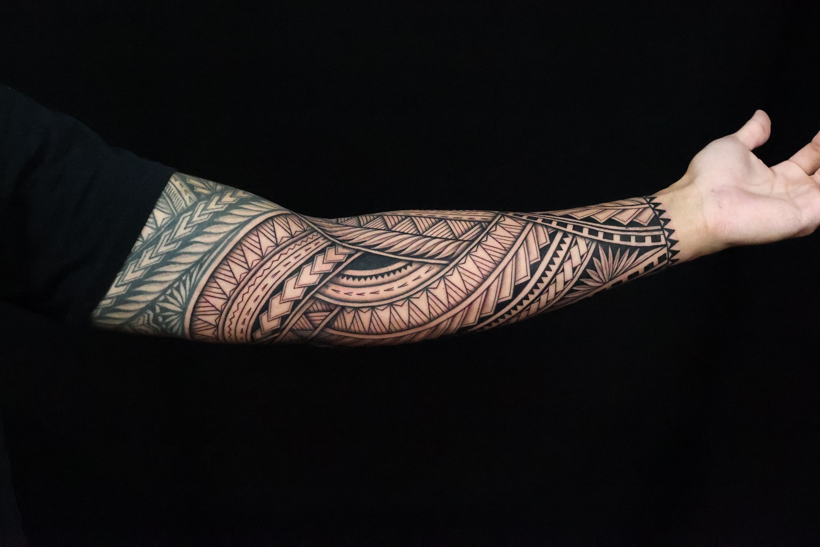Polynesian arm sleeve tattoo by Joshawa Elsas – IslandTAT San Diego