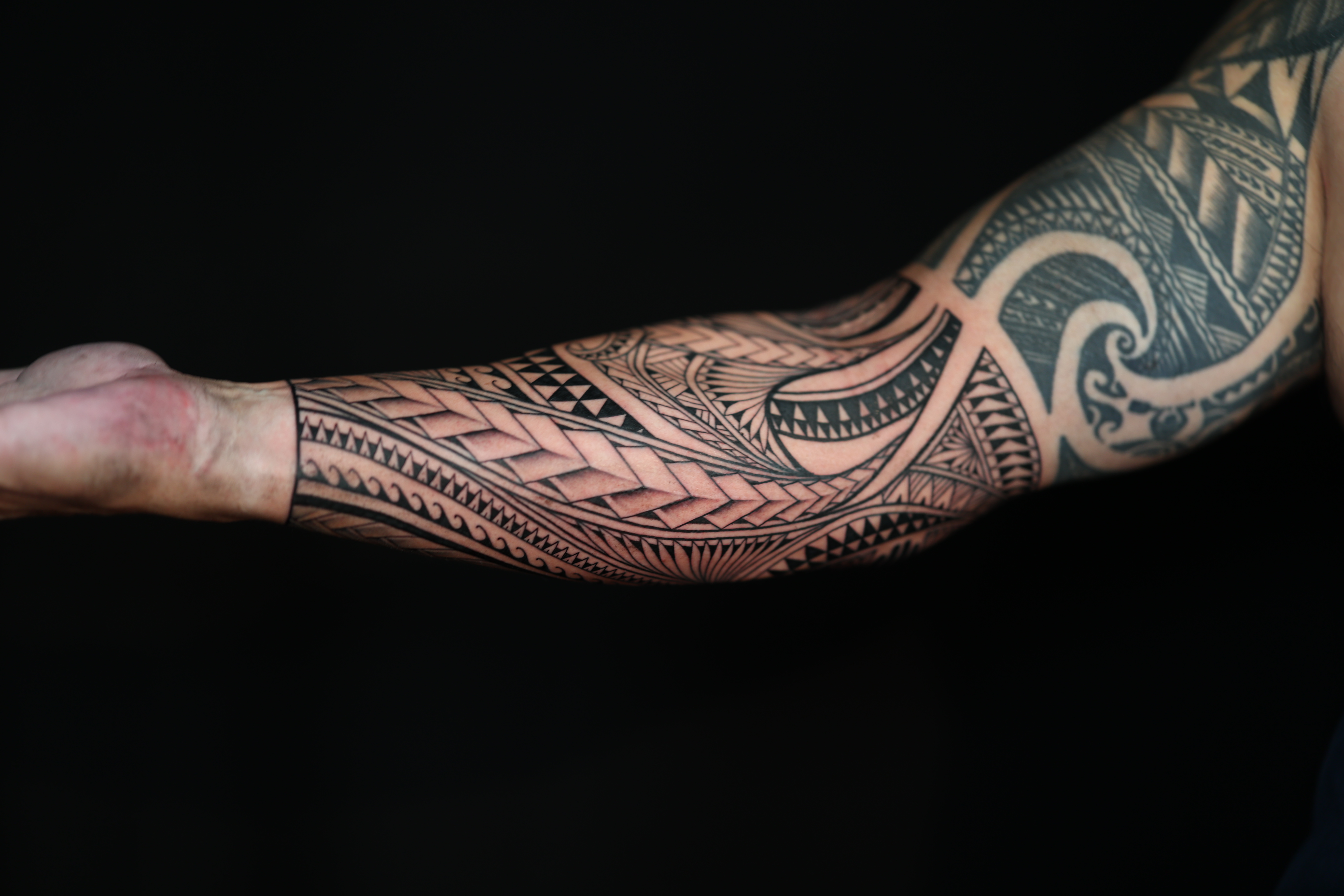 Polynesian arm sleeves tattoo by Joshawa Elsas – IslandTAT San Diego