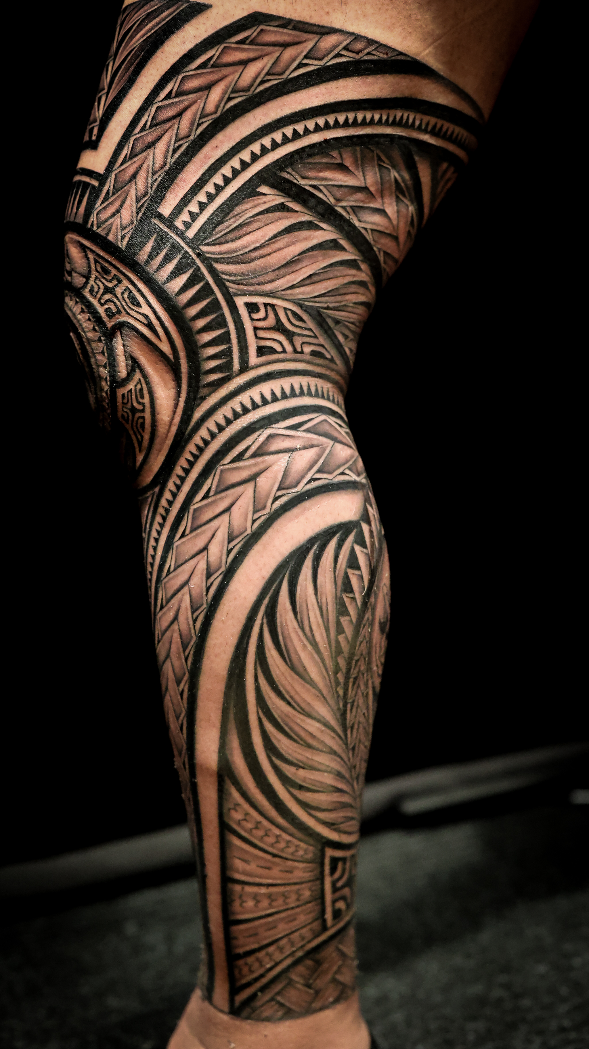 Polynesian leg sleeves tattoo by Joshawa Elsas – IslandTAT San Diego