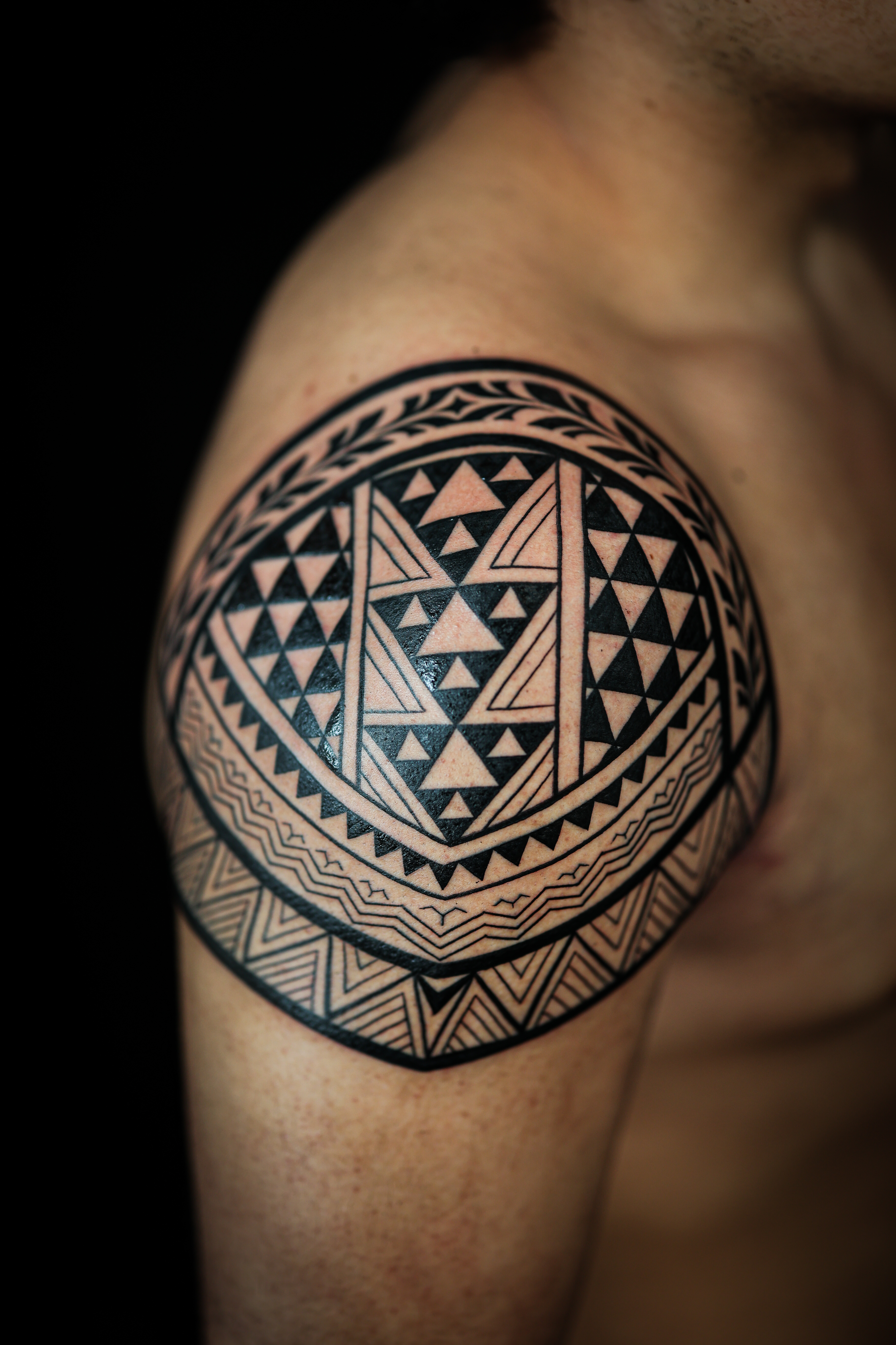 Polynesian shoulder tattoos tattoo by Joshawa Elsas – IslandTAT San Diego