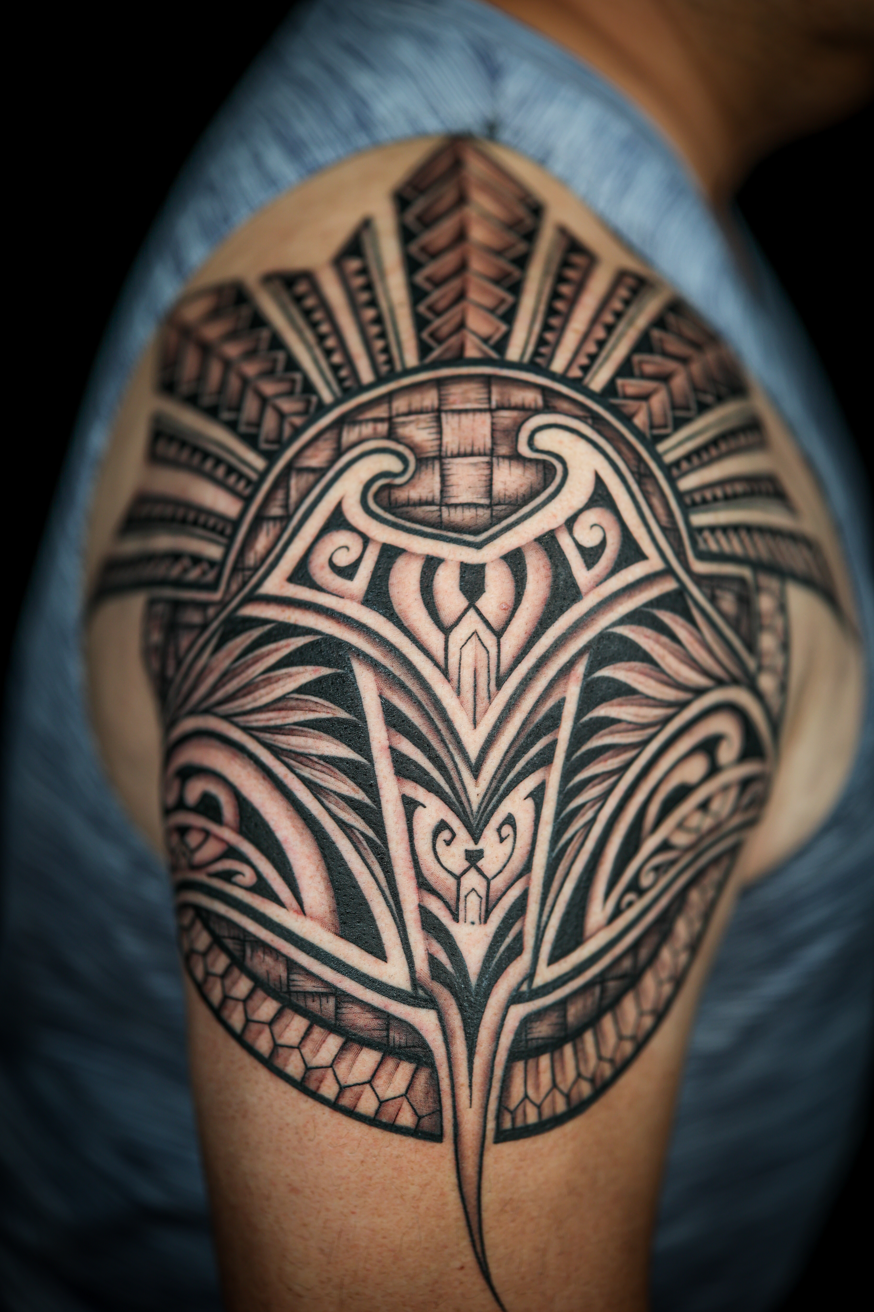 Polynesian shoulder tattoos tattoo by Joshawa Elsas – IslandTAT San Diego