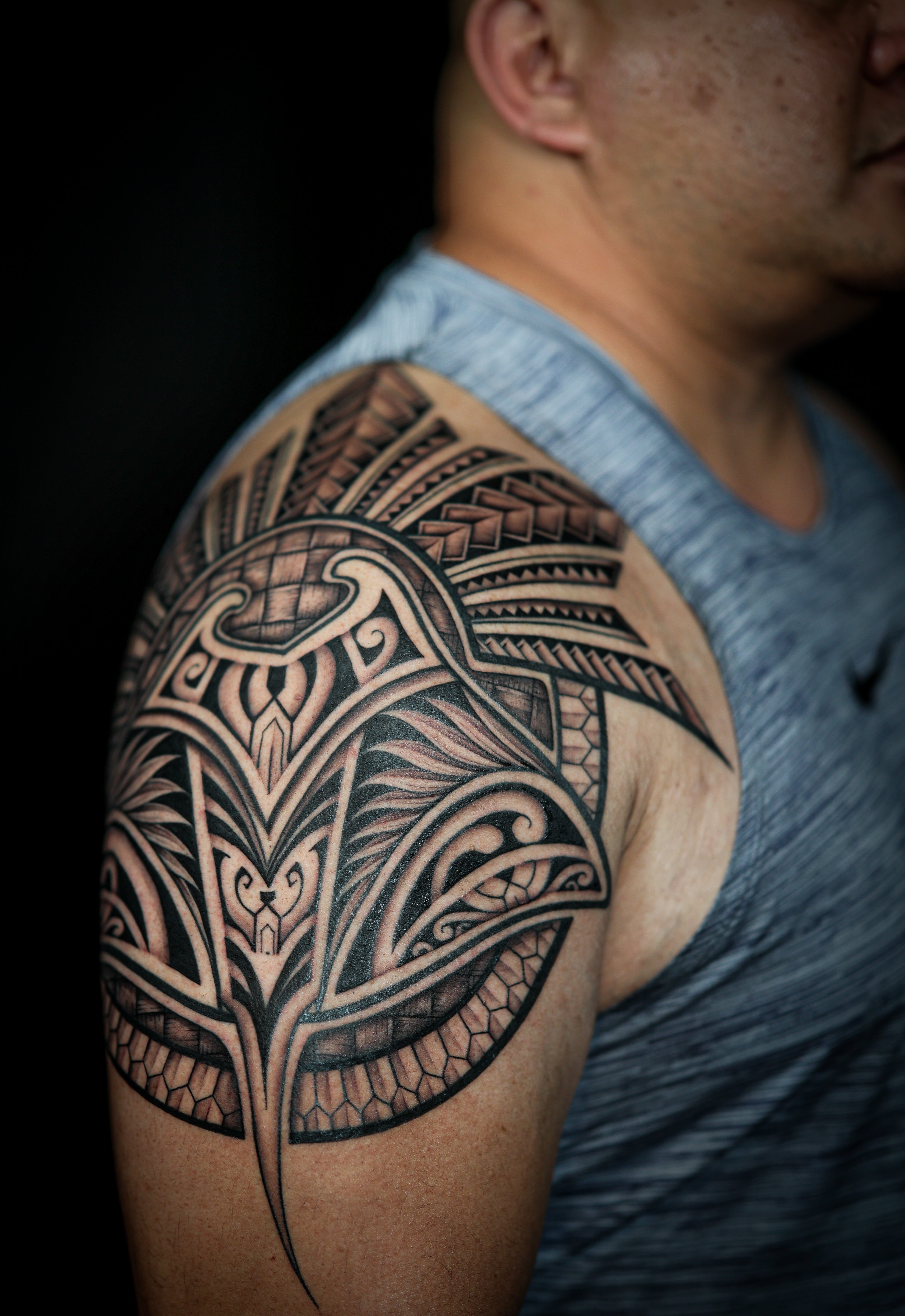 Polynesian shoulder tattoos tattoo by Joshawa Elsas – IslandTAT San Diego