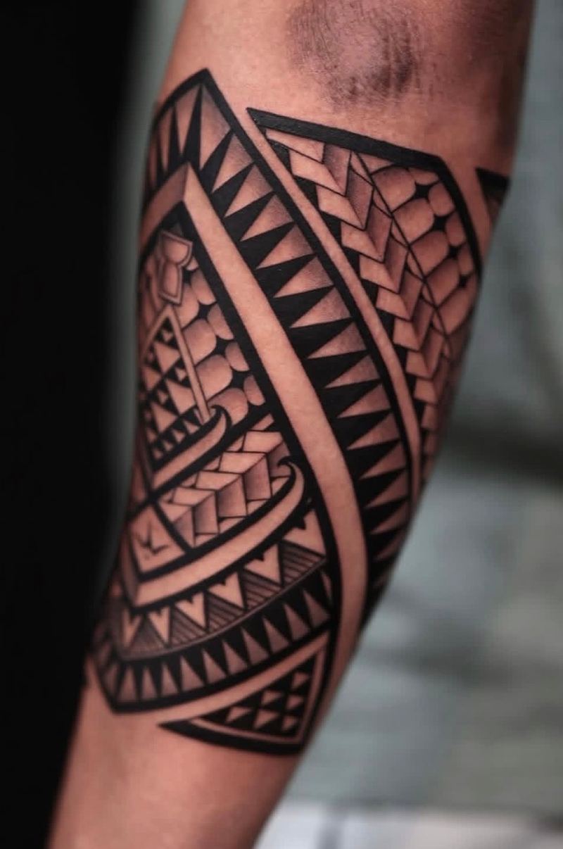 Polynesian arm sleeve tattoo by Maddy Tellez – IslandTAT San Diego