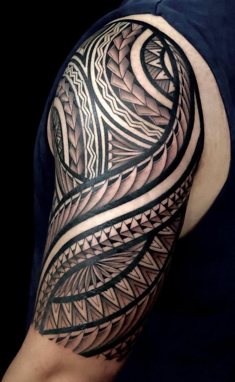 Polynesian arm sleeve tattoo by Maddy Tellez – IslandTAT San Diego