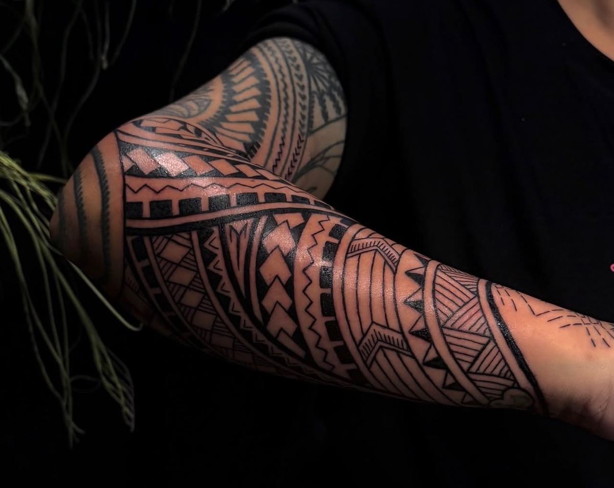 Custom Polynesian full sleeve tattoo in San Diego by IslandTAT