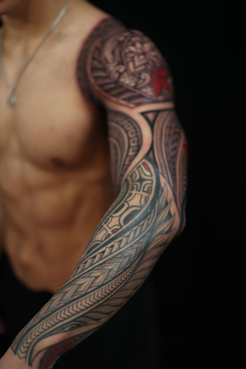 Polynesian arm sleeves tattoo by Joshawa Elsas – IslandTAT San Diego