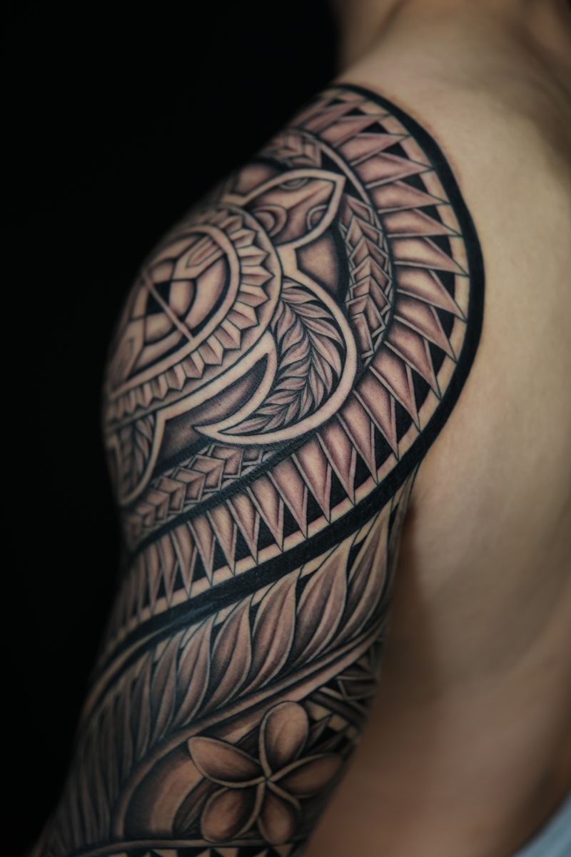 Polynesian arm sleeves tattoo by Joshawa Elsas – IslandTAT San Diego