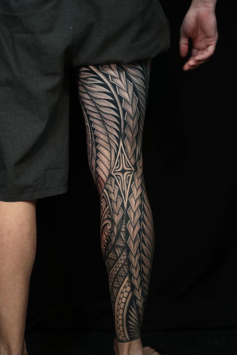 Polynesian leg sleeves tattoo by Joshawa Elsas – IslandTAT San Diego