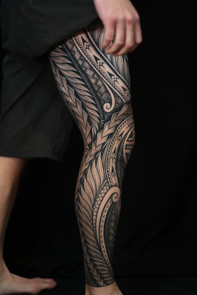Polynesian leg sleeves tattoo by Joshawa Elsas – IslandTAT San Diego