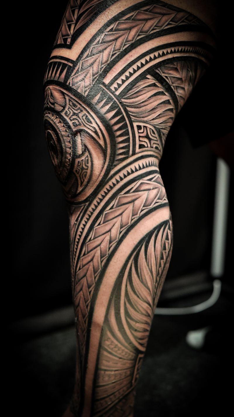 Polynesian leg sleeves tattoo by Joshawa Elsas – IslandTAT San Diego
